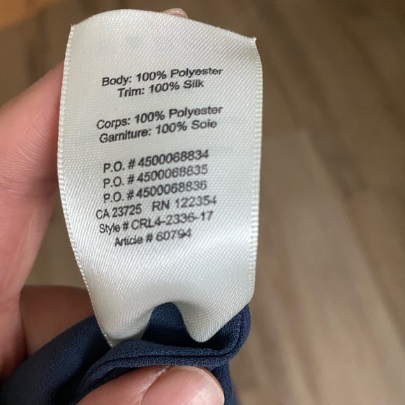 Wilfred | Aritzia Sevres Sleeveless Zip-Back Blouse Blue - Picture 15 of 16